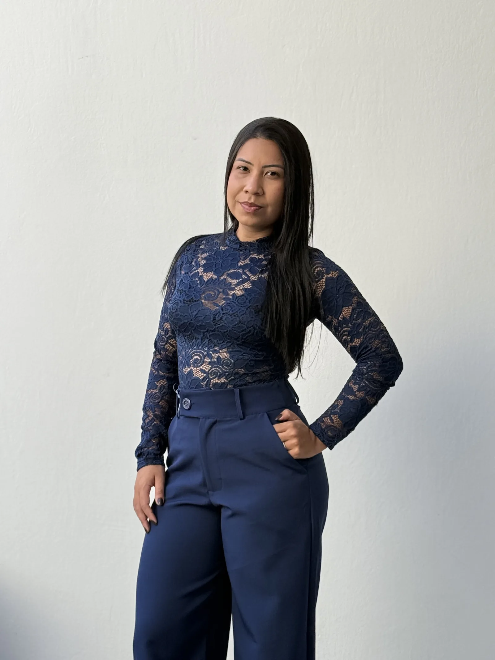 BODY NICOLLE RENDA AZUL MARINHO