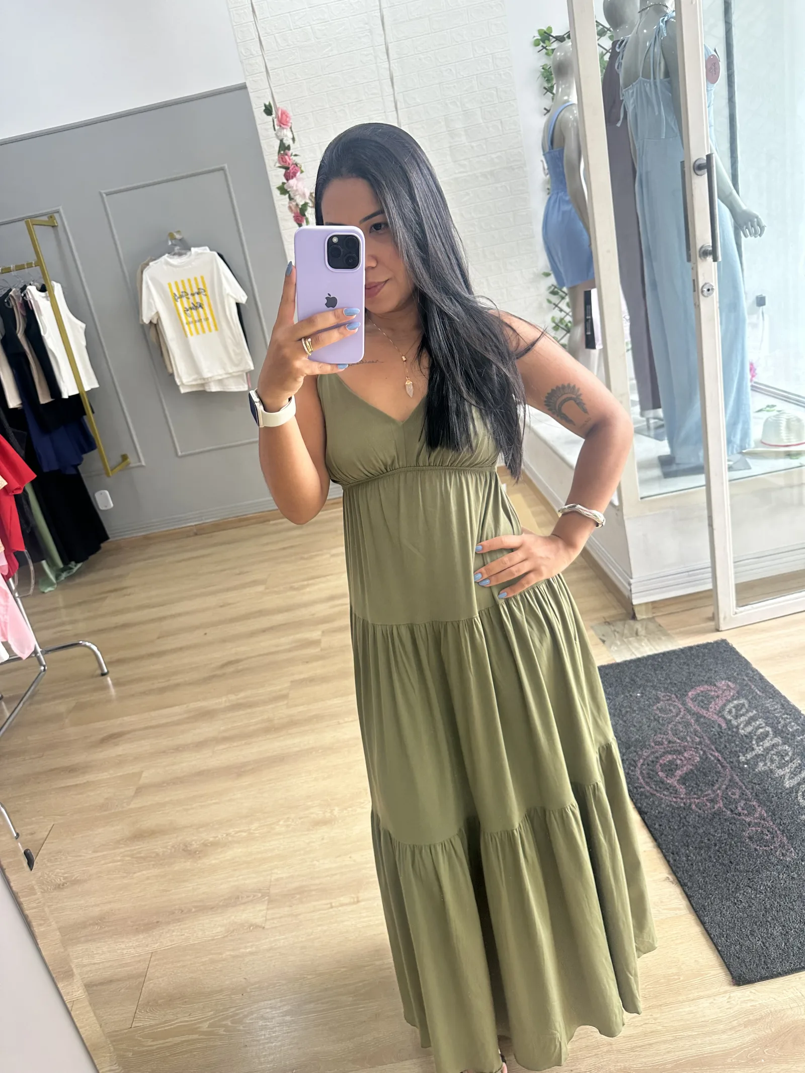VESTIDO ÁGATHA VERDE OLIVA