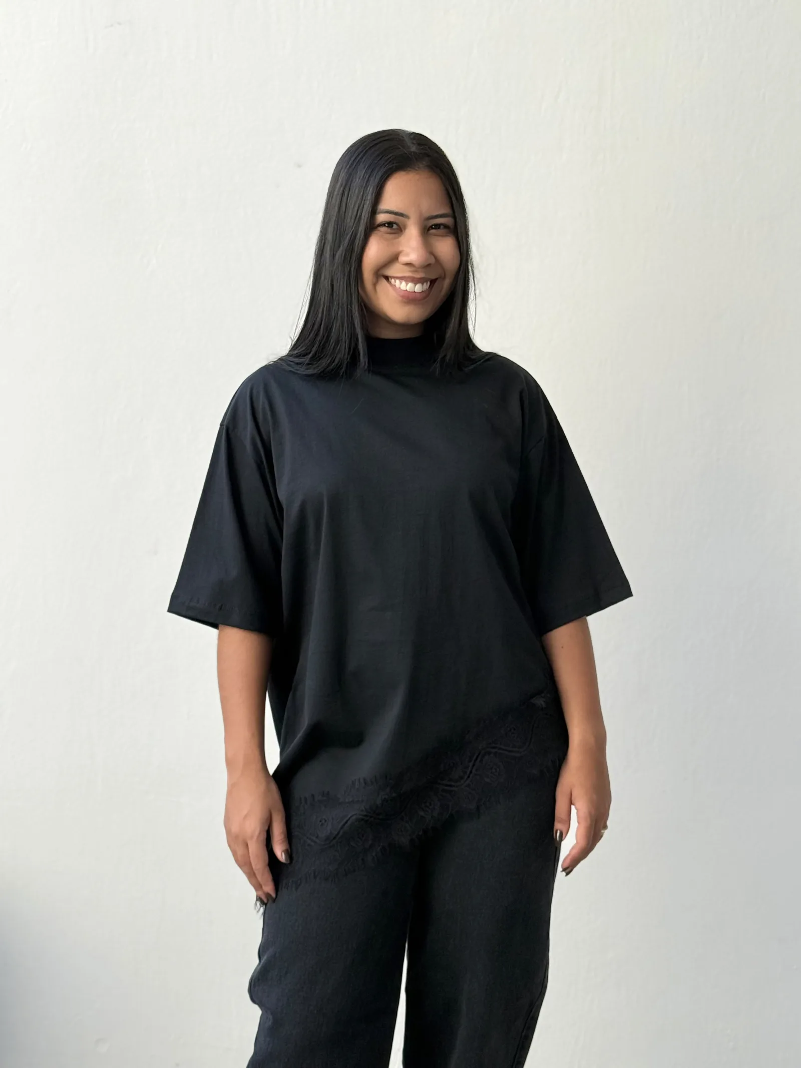 BLUSÃO AURORA PRETA/RENDA PRETA